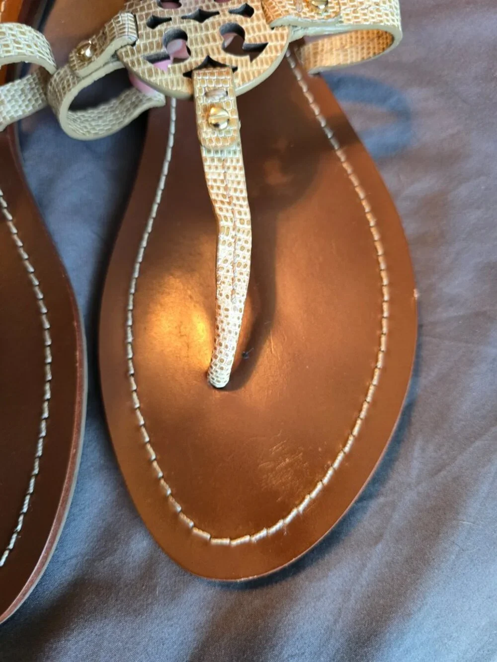 Tory Burch Miller Sandal – Beige Embossed Leather Logo Thong Sandals – Size 10